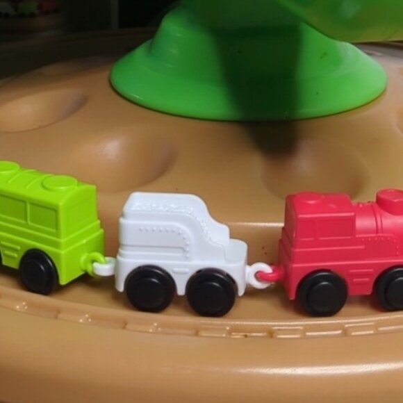 Step 2 Christmas Tree My First Toddler Toy Holiday Decoration Ornaments Train - Picture 7 of 11